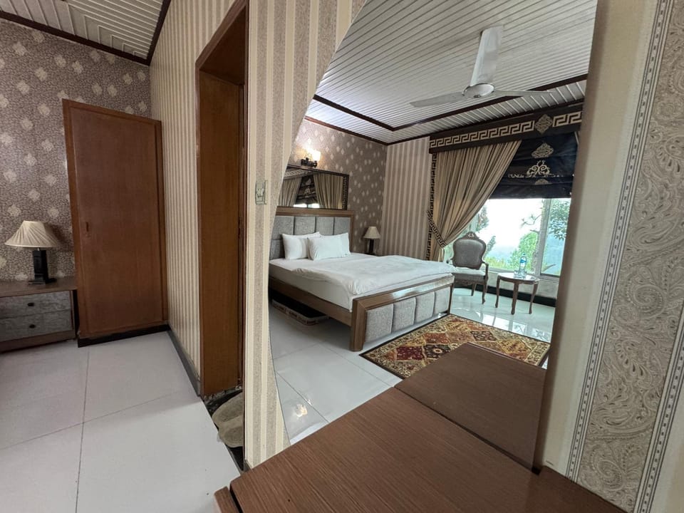SKYmount Hotel in Punjab