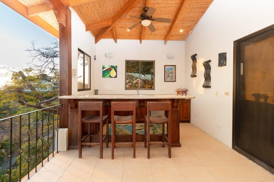 Patio, Day, View (from property/room), Balcony/Terrace, Dining area, fireplace