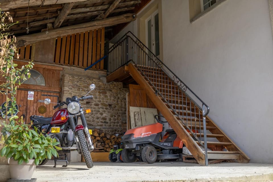 Les collines Vacation rental in Auvergne-Rhône-Alpes