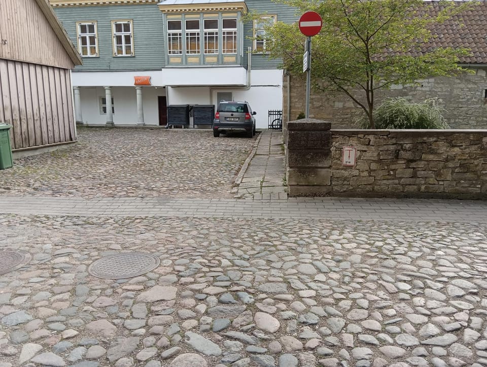Location, Parking