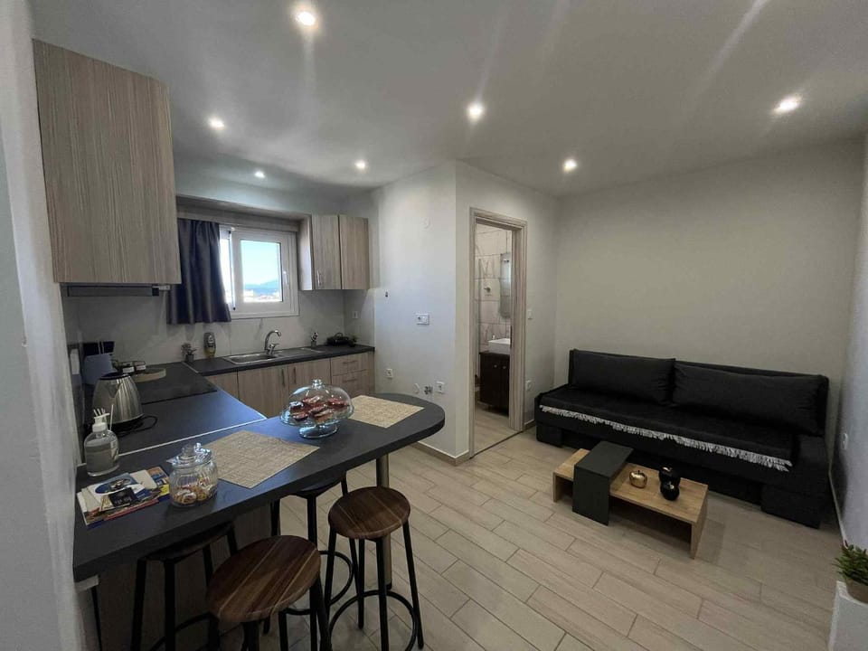 DM's Penthouse Apartment in Peloponnese, Western Greece and the Ionian