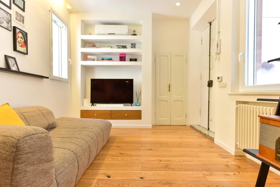 TV and multimedia, Living room