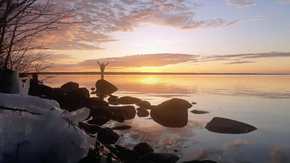 Nearby landmark, Natural landscape