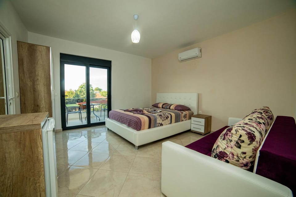 Apartments IL GUSTO Apartment in Ulcinj Municipality