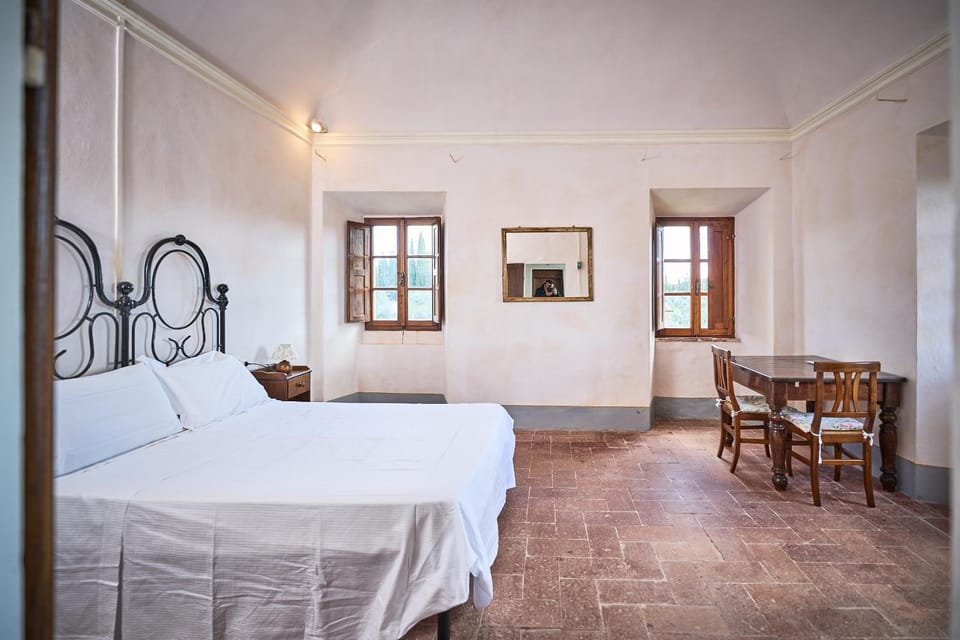 Monastero Sant'Anna in Camprena Farm Stay in Tuscany