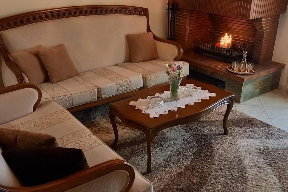 Living room, Seating area, flat iron