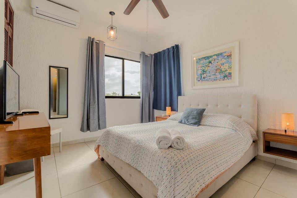 CHIC Lagoon front Villa by Casa Paraíso Apartment in Cancun