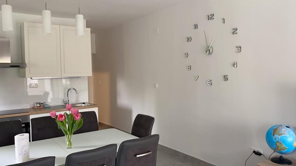 Apartman Oaza - Solin-Centar Apartment in Šibenik-Knin County, Croatia
