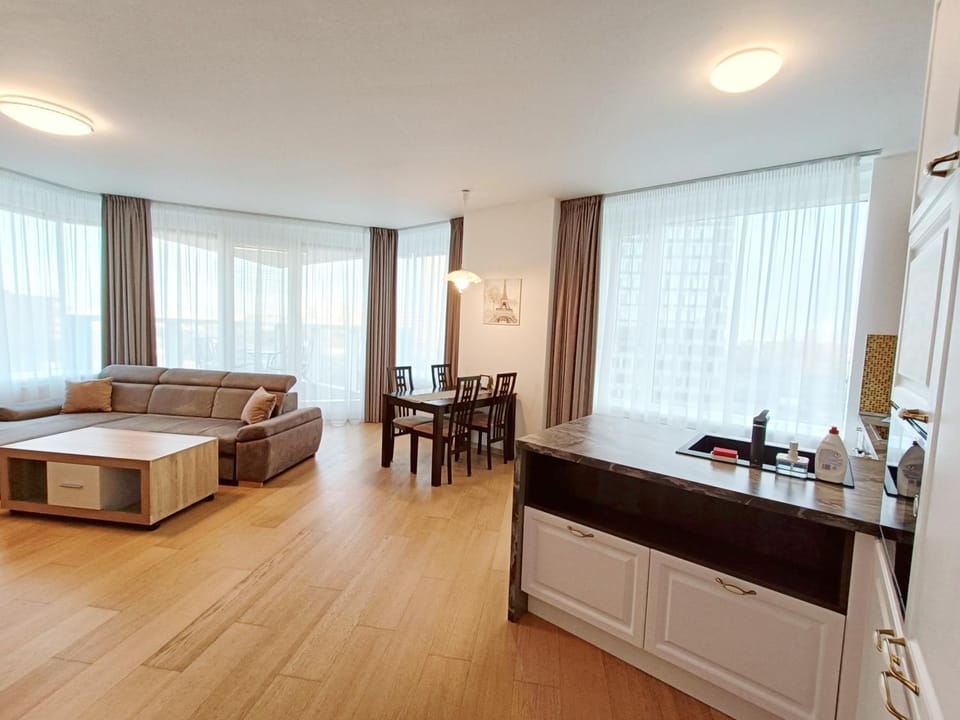 View (from property/room), Kitchen or kitchenette, Living room, Dining area, hair dresser