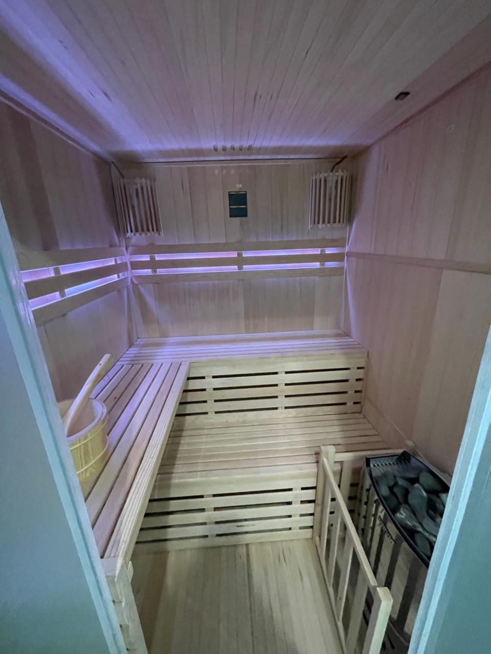 Apartament z jacuzzi i sauną Farm Stay in Lesser Poland Voivodeship