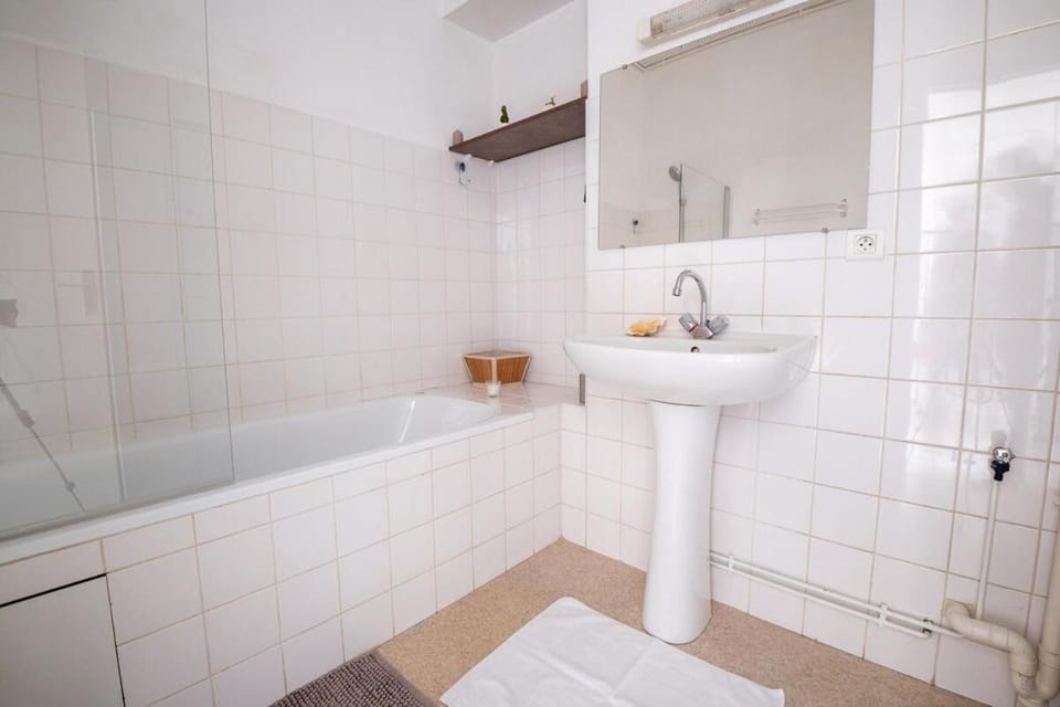 Le bien-être au cœur de la ville confort & vue Apartment in Nouvelle-Aquitaine