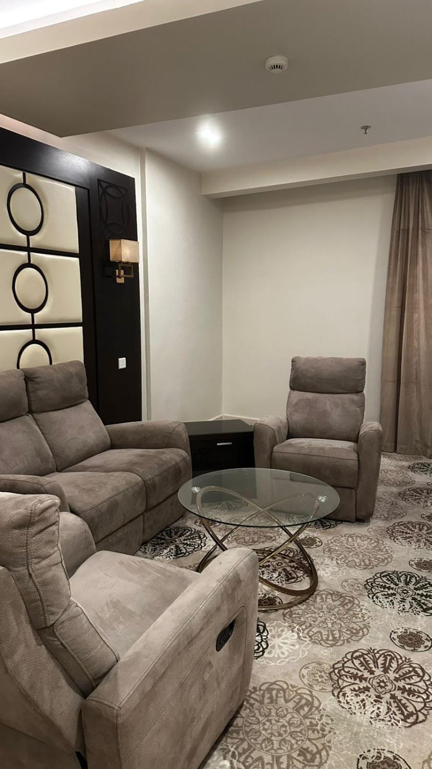 فندق البيرق Hotel in Mecca