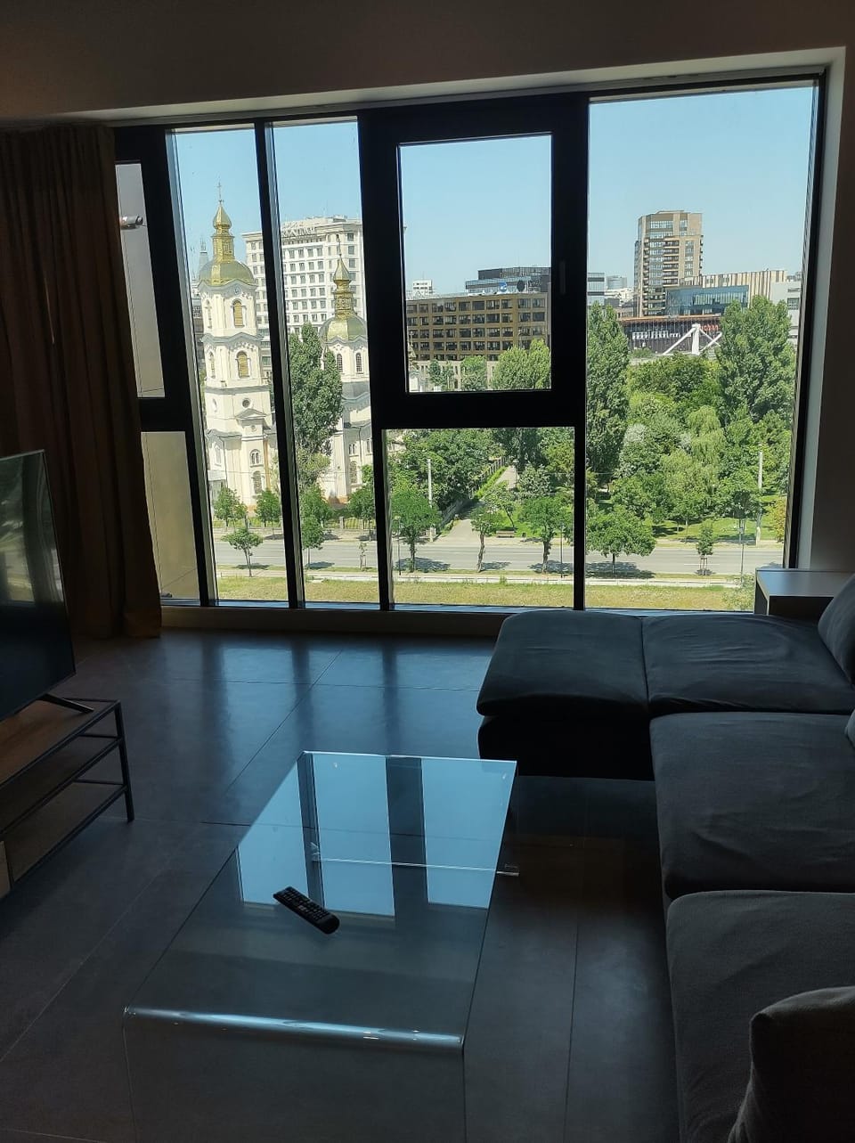 Sky Frame Apartment in Moldova
