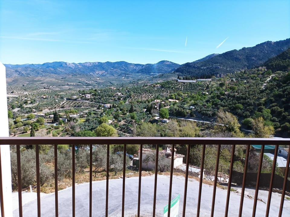 Nearby landmark, Natural landscape, View (from property/room), Balcony/Terrace, Mountain view