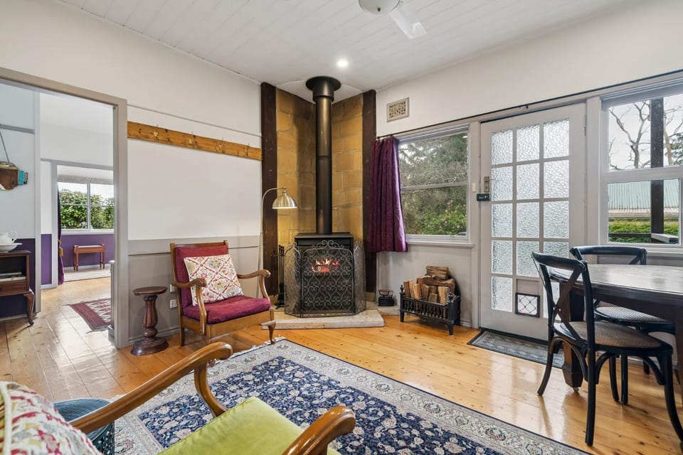 Carinya Cottage House in Katoomba