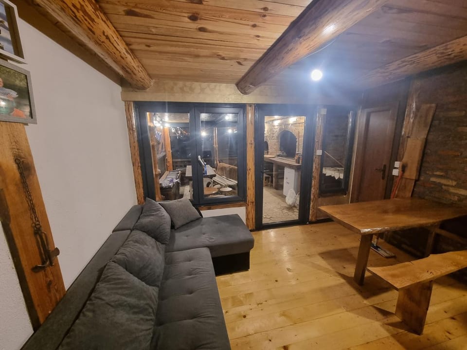 Jajce lake cottage-Plivsko jezero Apartment in Federation of Bosnia and Herzegovina