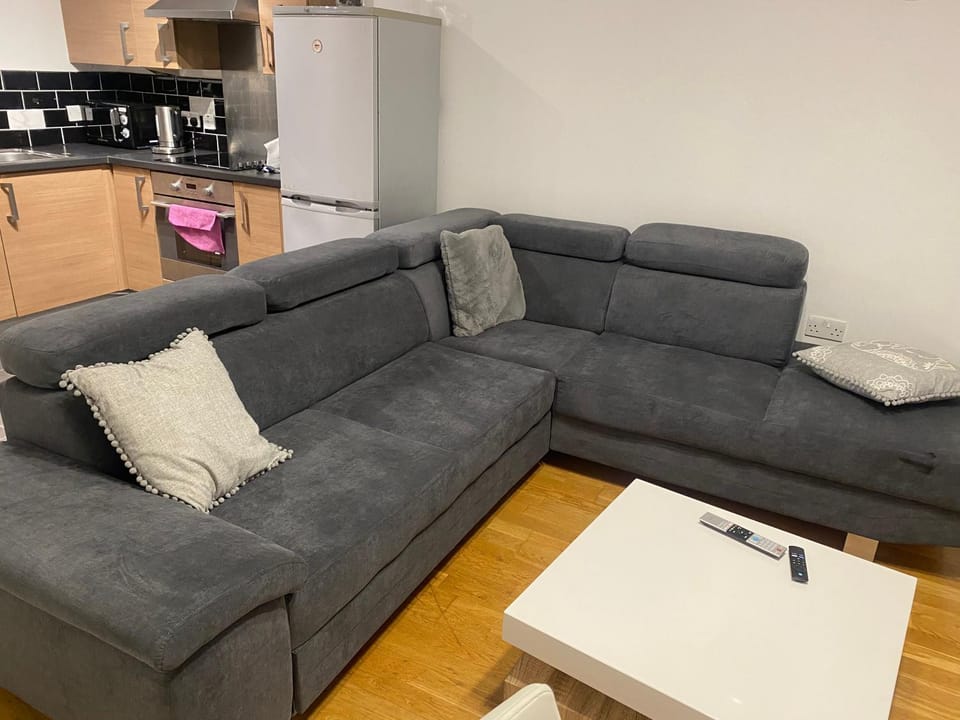 Eaglet 2 Bedroom Luxury Home near Etihad Staduim Apartment in Manchester