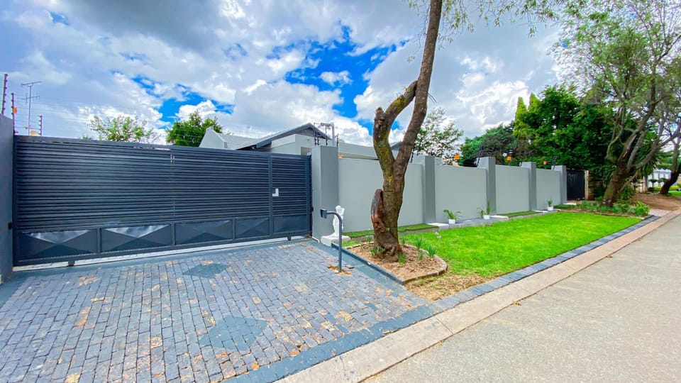 Midrand Air B and B House House in Gauteng