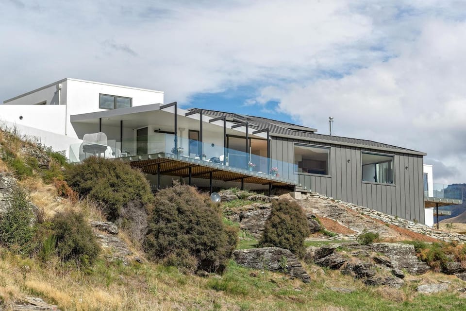 Property building, Natural landscape