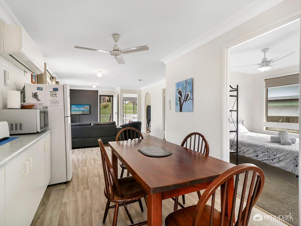 Sea Breeze On Archer! House in Emu Park