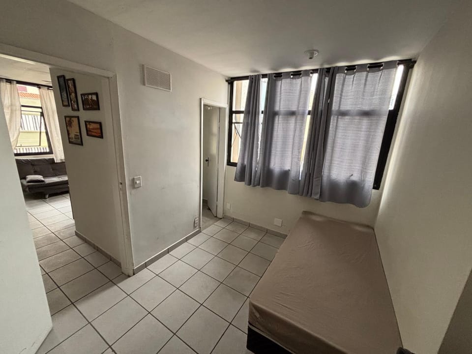Apart 2 suítes Prox Cambuí Wi-Fi Gar Var Note Pet ap21 Apartment in Campinas