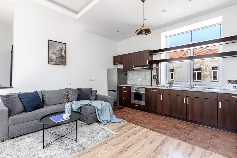 Kitchen or kitchenette, Living room, Seating area, Dining area, pet friendly, stove