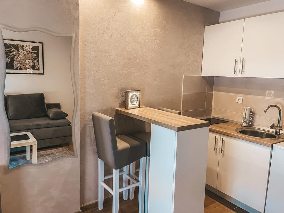 Kitchen or kitchenette, stove