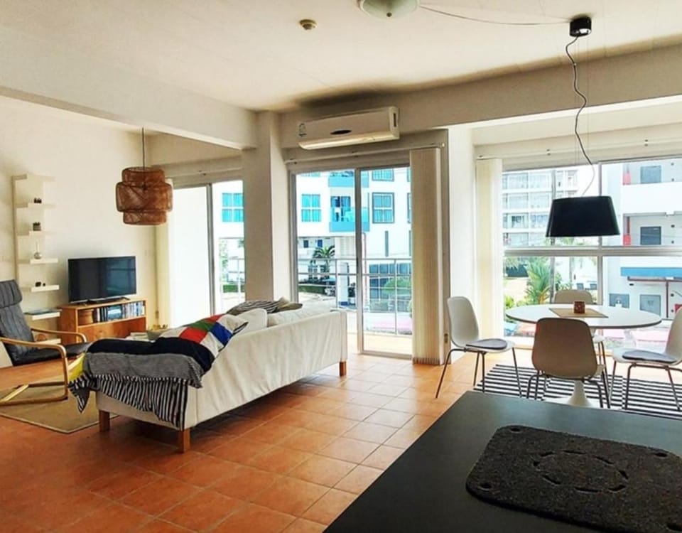 Avatara B condominium Family room B25 Apartment in Chon Buri Changwat