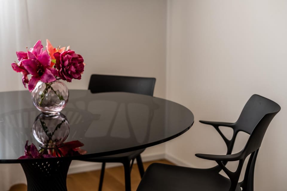 Living room, Dining area, kitchen