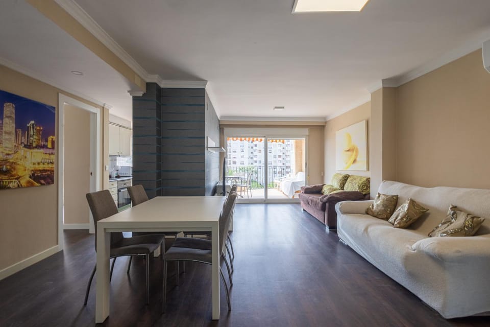 Living room, Dining area