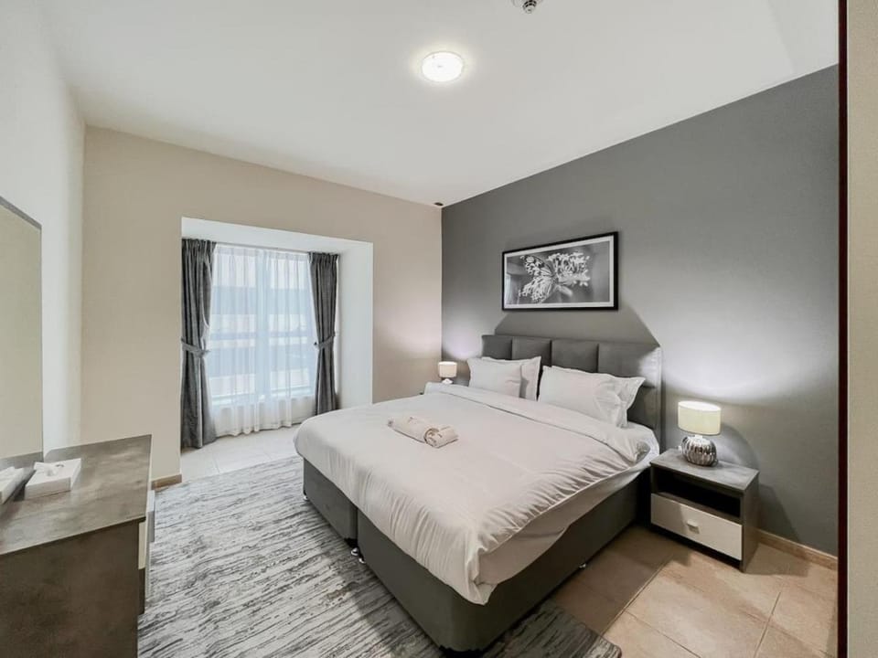 StoneTree - Elite Residence 1 BR - Near Dubai Tram Apartment in Dubai