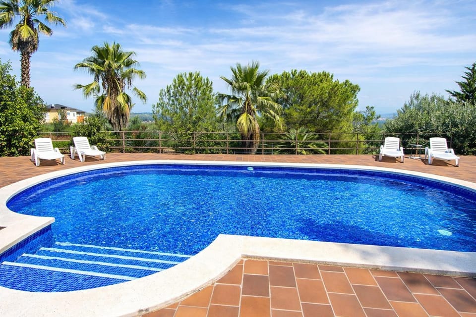 Catalunya Casas Elegant Mountain Villa just 30km to Barcelona Villa in Vallès Occidental