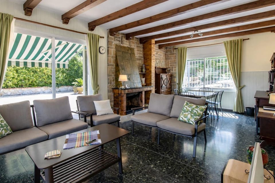 Catalunya Casas Elegant Mountain Villa just 30km to Barcelona Villa in Vallès Occidental