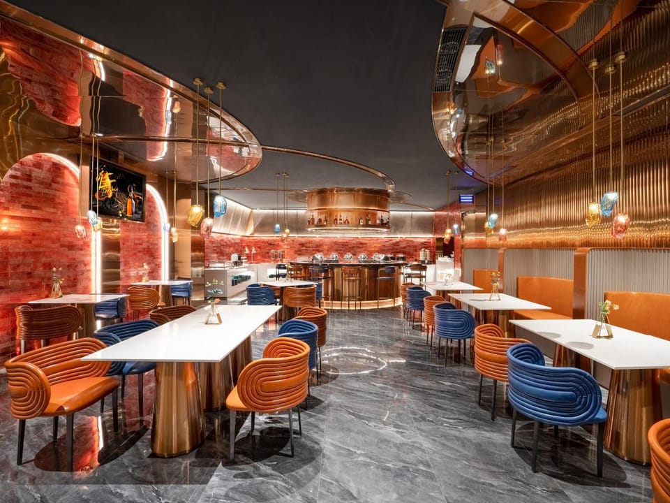 Restaurant/places to eat, Restaurant/places to eat
