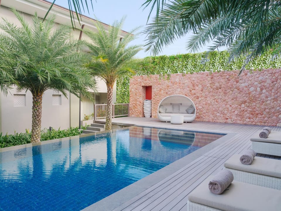 Property building, Pool view, Swimming pool