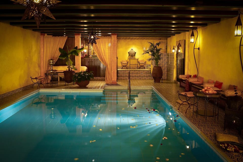 Pool view, Swimming pool