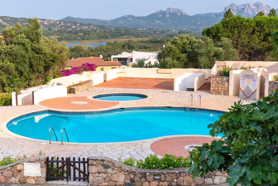 Property building, Pool view, Swimming pool