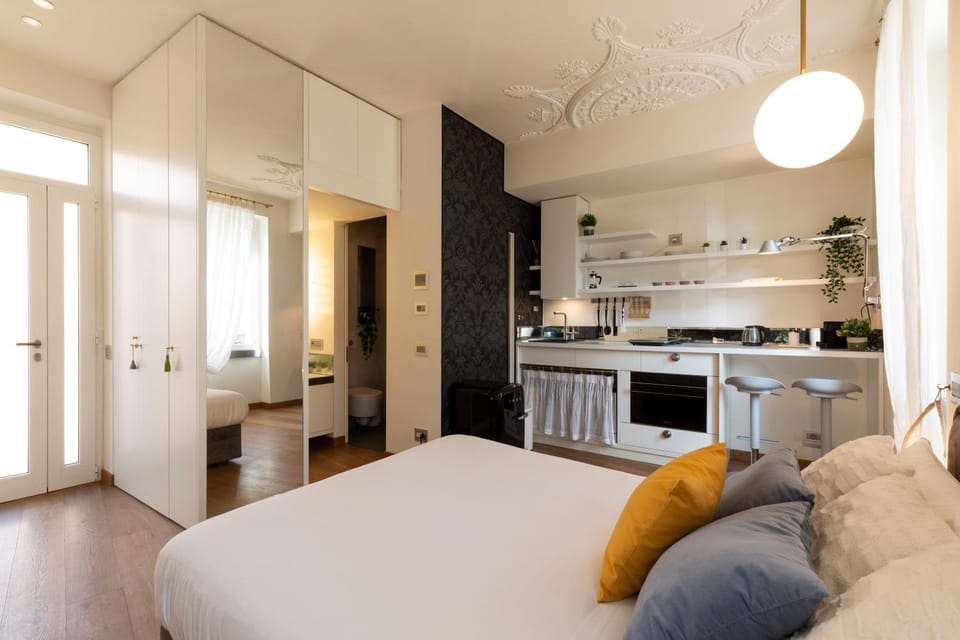 Bed, Kitchen or kitchenette, Photo of the whole room