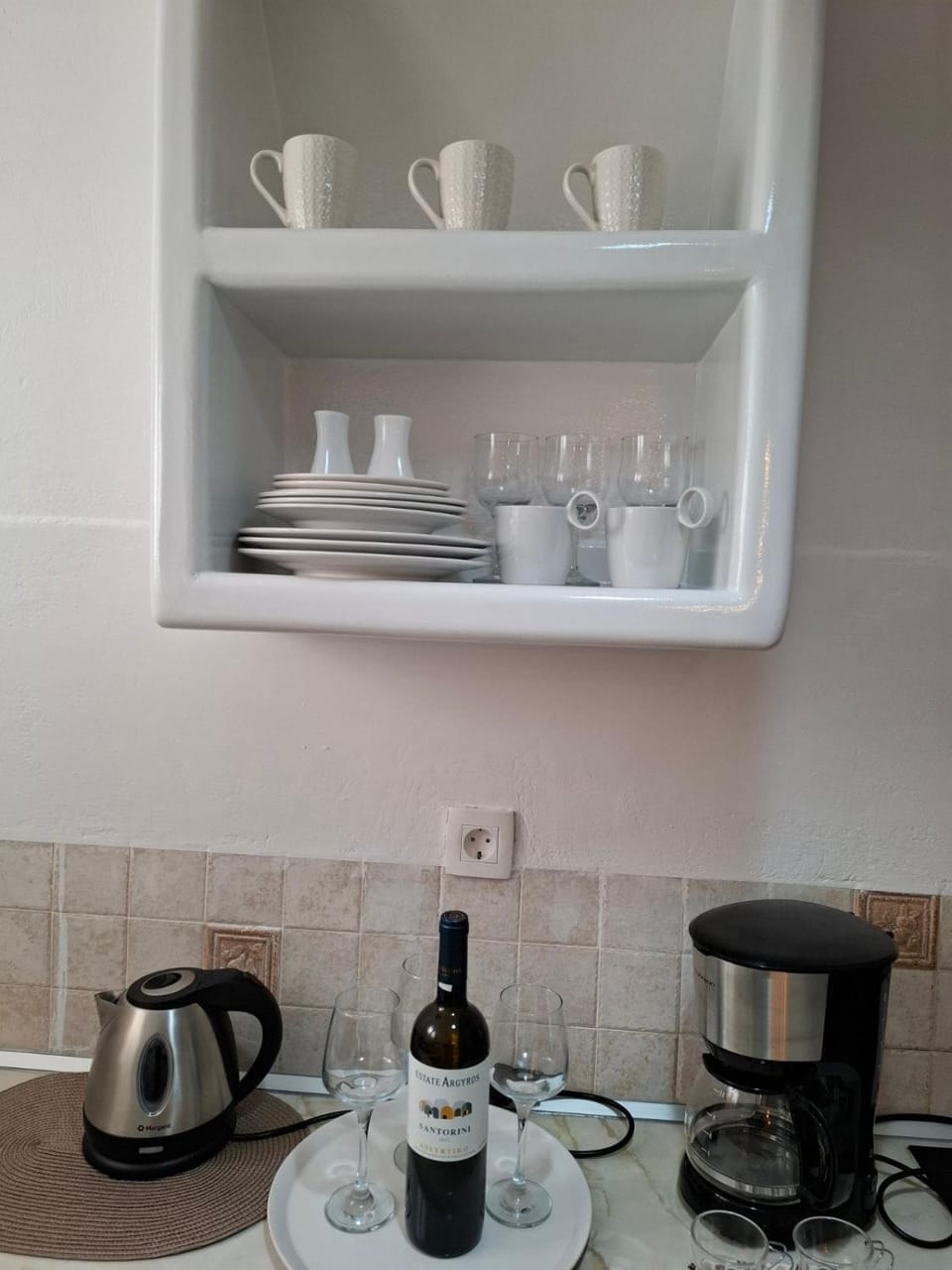 Coffee/tea facilities, Kitchen or kitchenette
