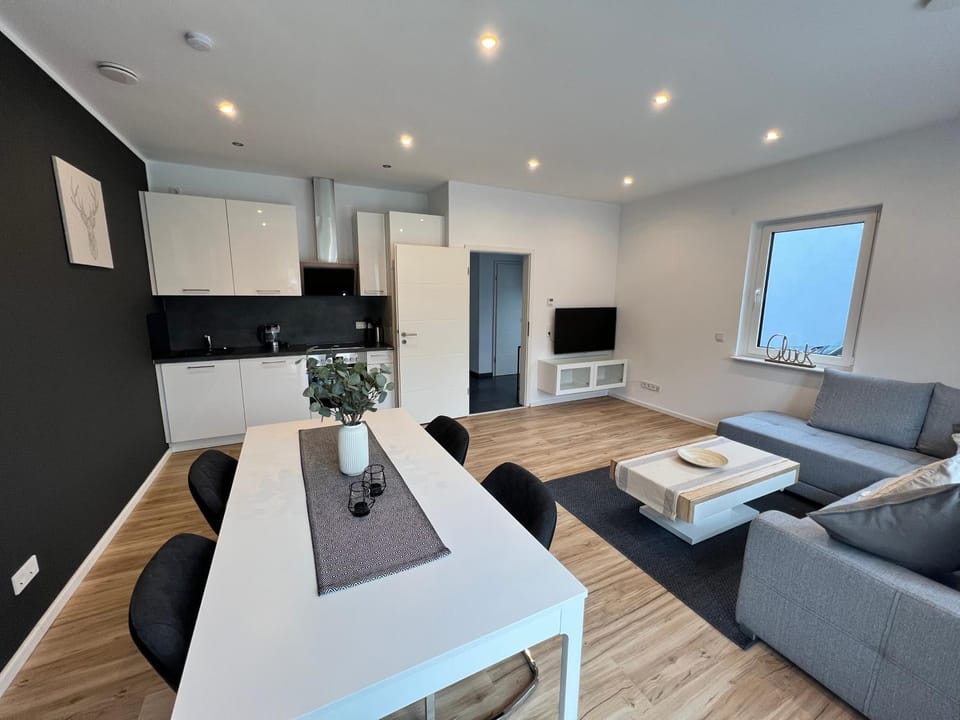 Kitchen or kitchenette, Living room, Dining area