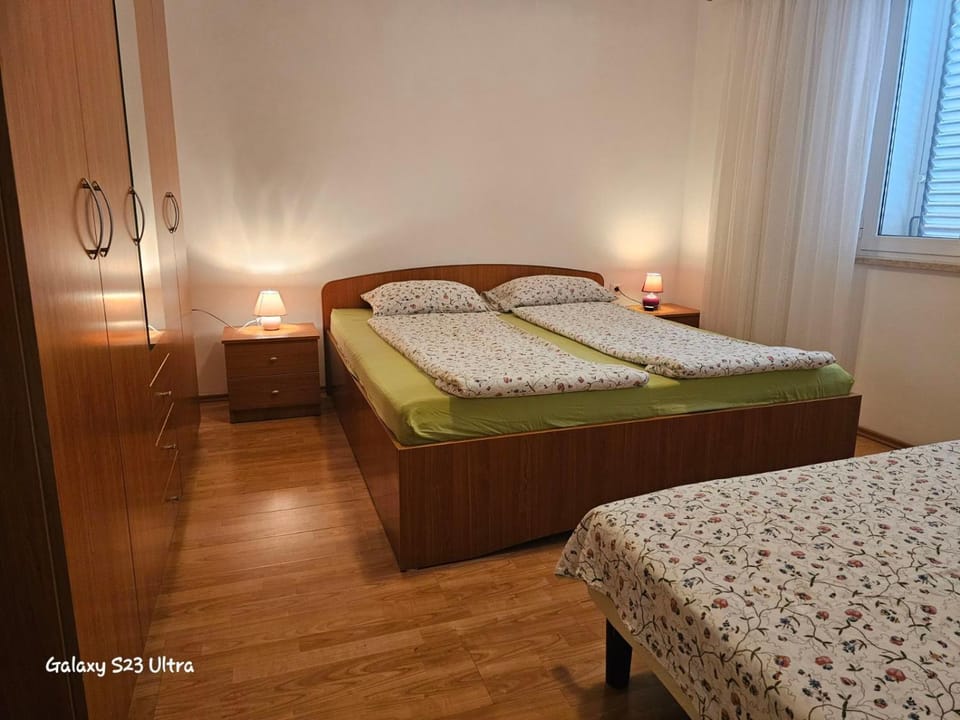 Ground floor - friendly apartment in the garden + free parking Apartment in Poreč