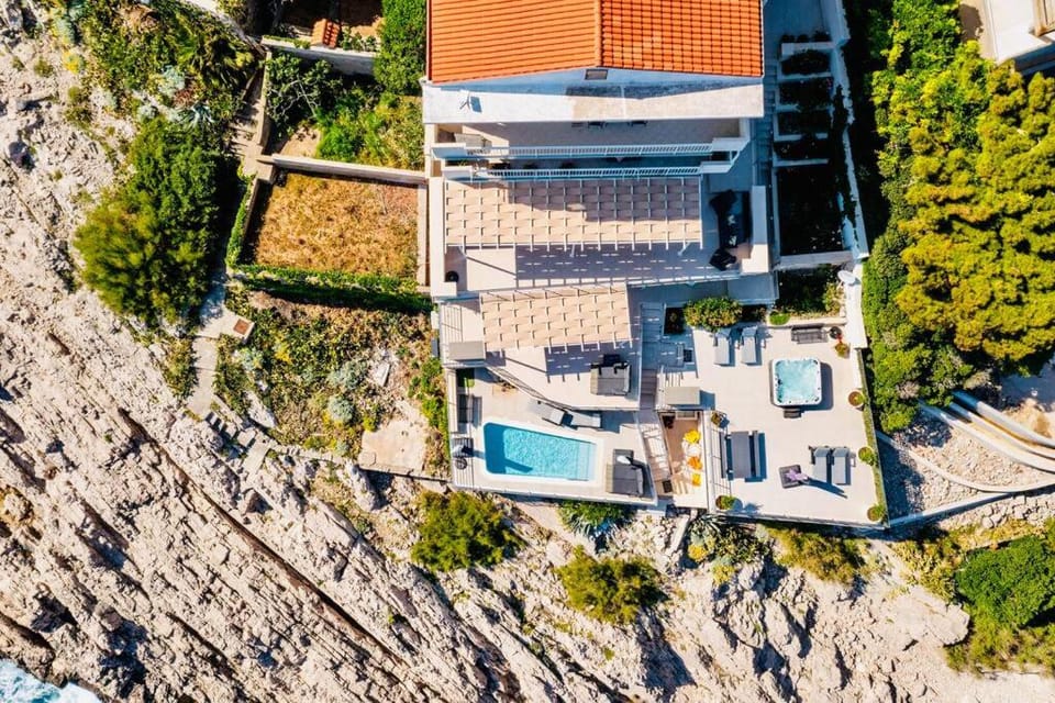 Blue Views Villa with Heated Pool & Jacuzzi Villa in Dubrovnik