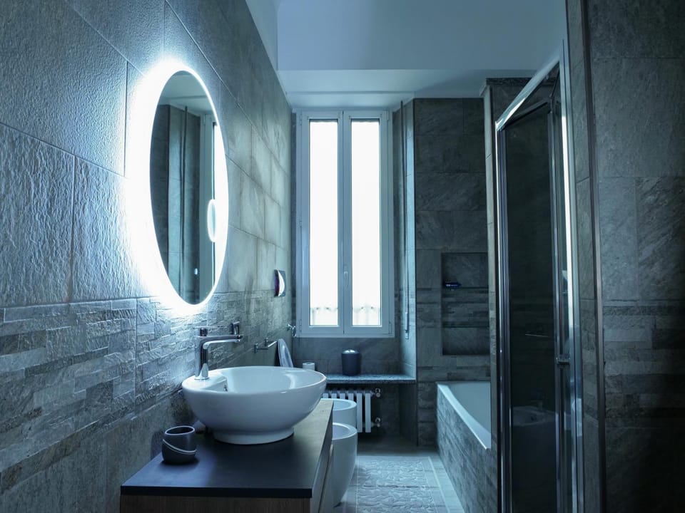 Shower, Toilet, Bathroom, Bath