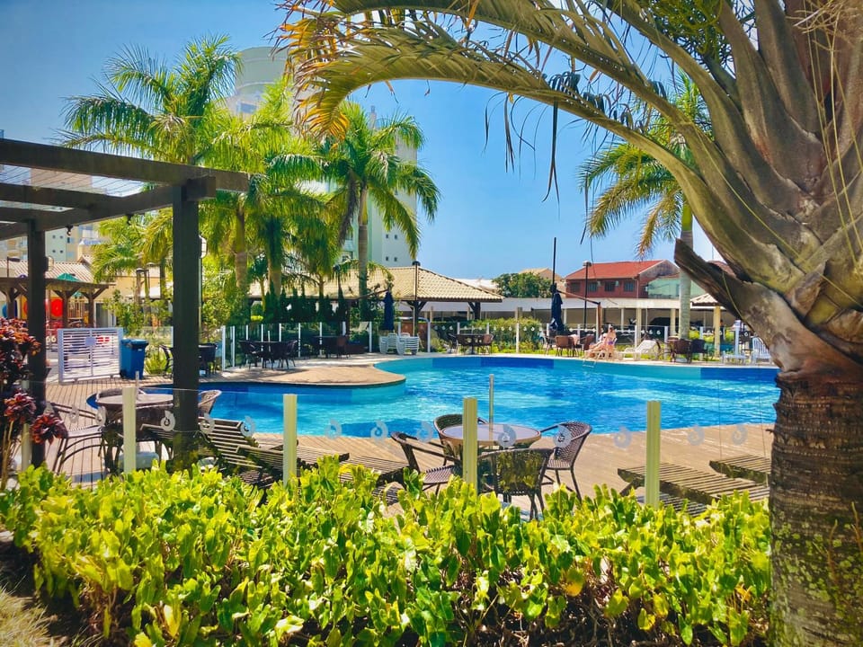 Garden, Garden, Garden view, Pool view, Swimming pool, Swimming pool, sunbed