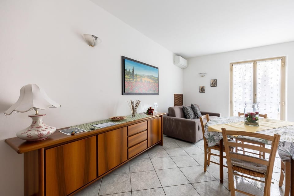 SORRIDI AL LAGO Apartment in Sirmione