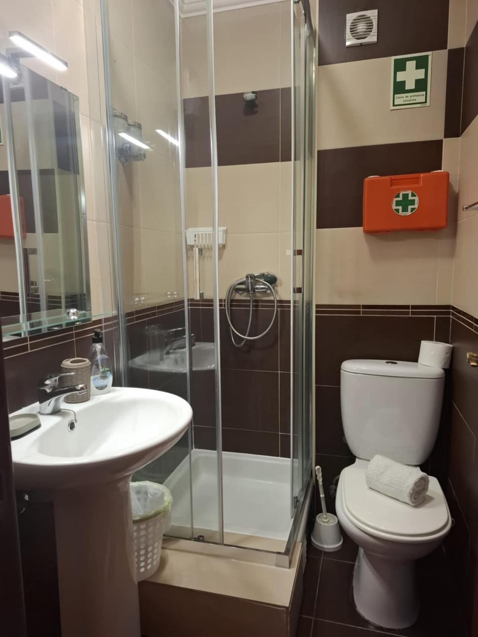 Toilet, Bathroom