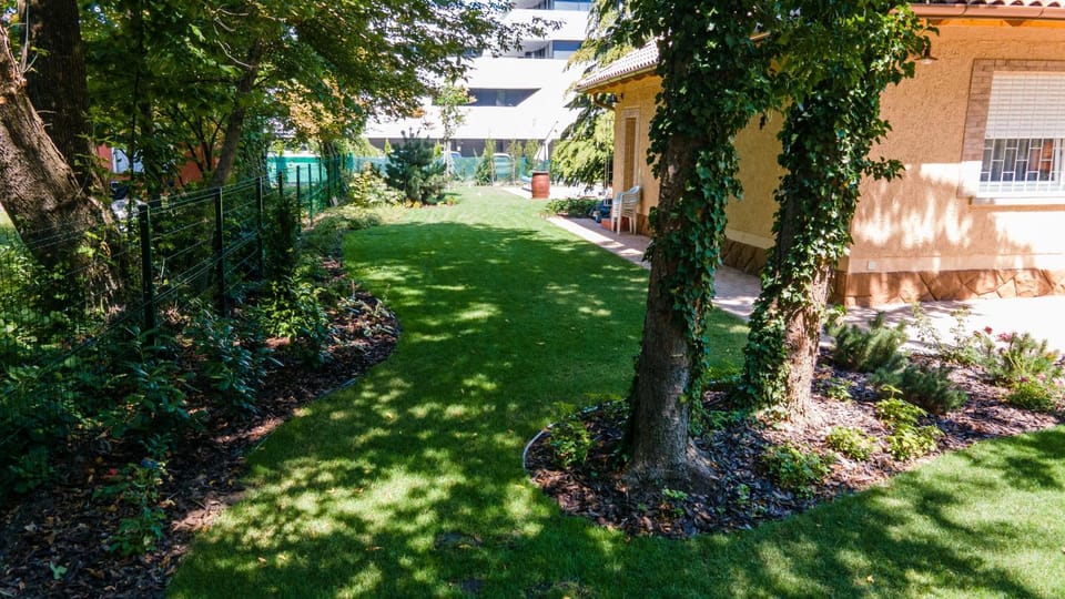 Property building, Natural landscape, Garden, Garden view