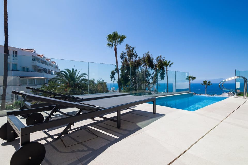 Property building, View (from property/room), City view, Garden view, Mountain view, Pool view, Sea view, Swimming pool