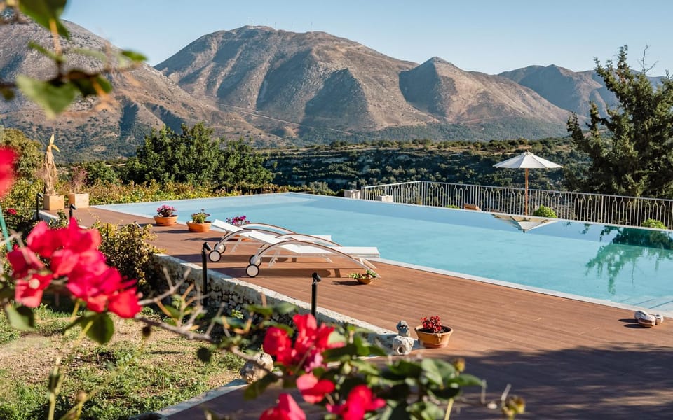 Spring, Day, Natural landscape, Mountain view, Pool view, Swimming pool, sunbed