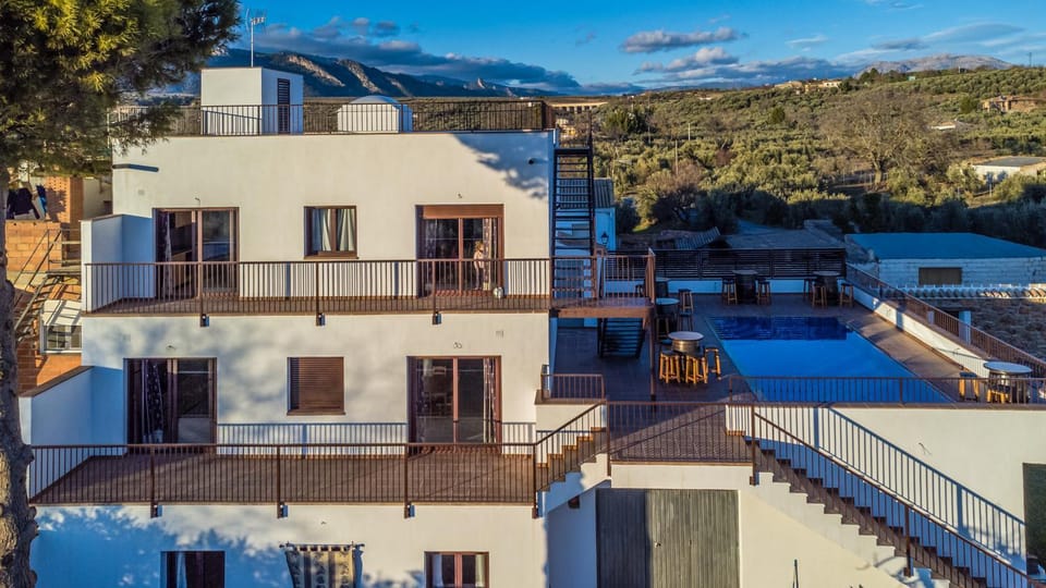 Property building, Mountain view, Mountain view